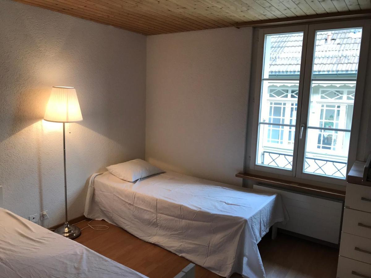 Simple Flat 72 M2 In The Centre Of Burgdorf With Private Parking Apartment Exterior photo